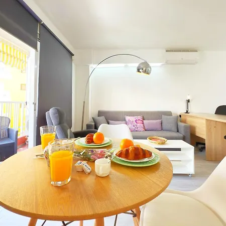 Arena Calida Cristianos * לוס כריסטיאנוס