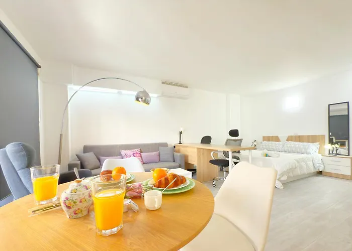 Arena Calida Cristianos