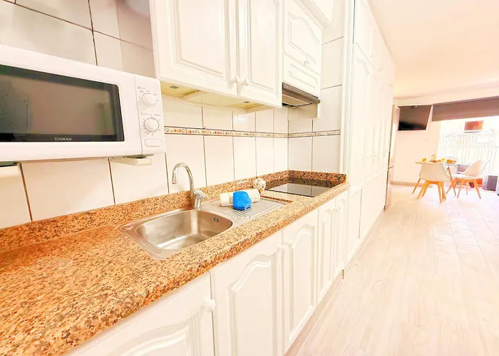 Arena Calida Cristianos * Los Cristianos (Tenerife)